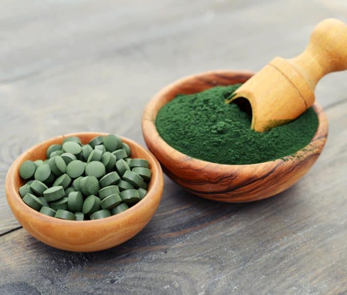 Spirulina and chlorella