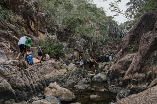 benefits of spending time in nature with friends